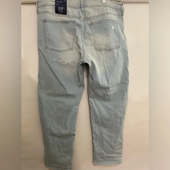 Gap Girlfriend Jeans -Stretch Mid Rise - Picture 3 of 11